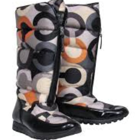 Coach Woman Shoes Size 7 - Picture 1 of 10